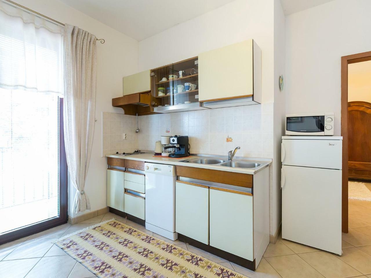 Apartments Vesna Funtana Exterior photo