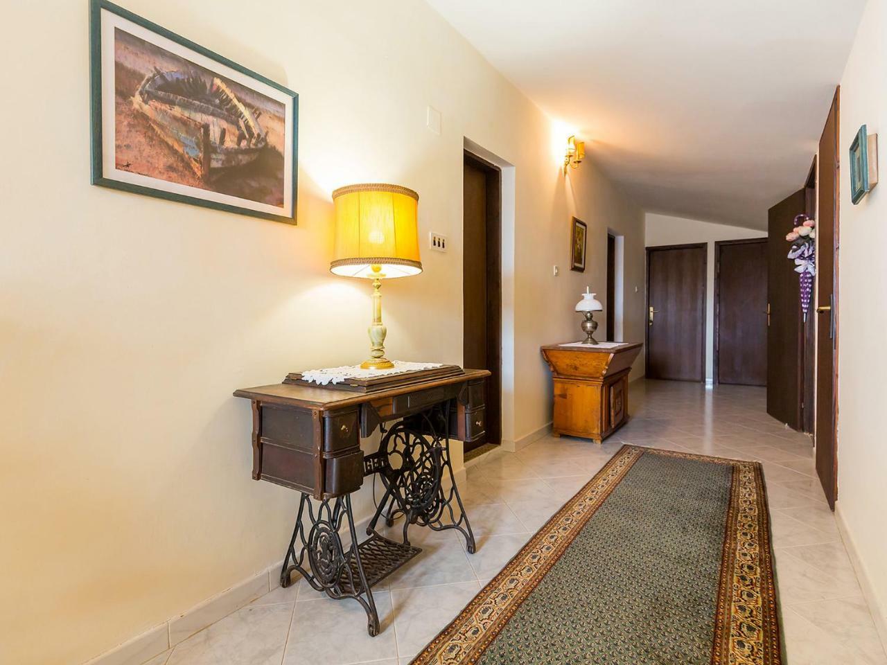 Apartments Vesna Funtana Exterior photo